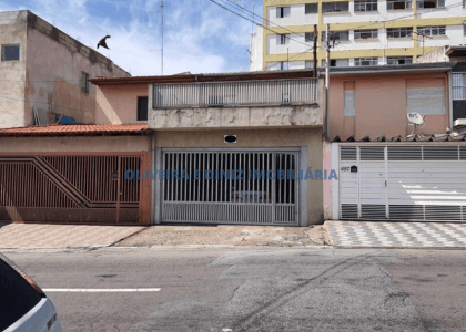 1136 - Sobrado em Osasco KM 18 muito bem localizado