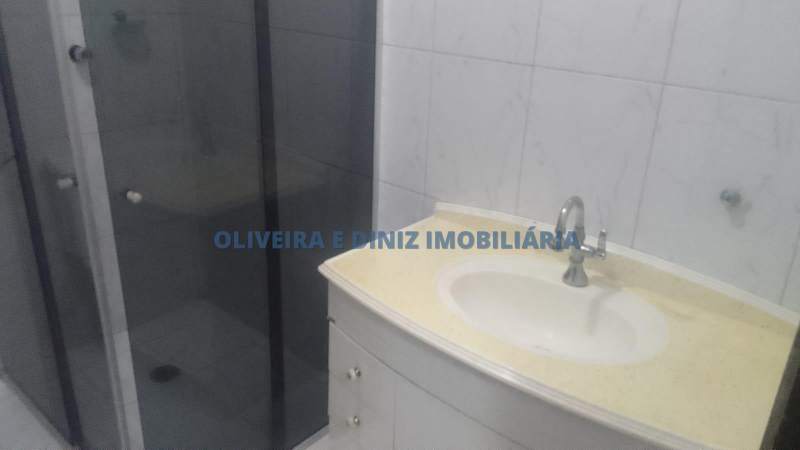 2261 - Sobrado em Osasco, bairro Jardim das Flores, espaçoso