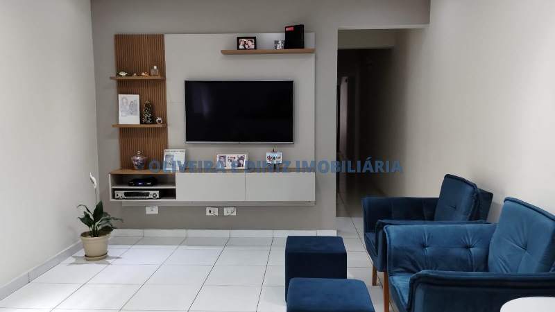 2305 - Sobrado em Osasco, bairro Jardim Elvira, 204,81m²