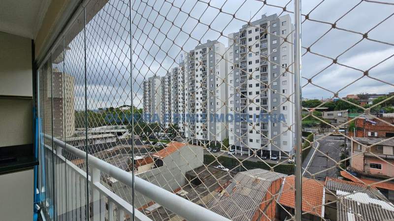 2310 - Apartamento em Osasco, bairro Jardim Roberto, 50m²