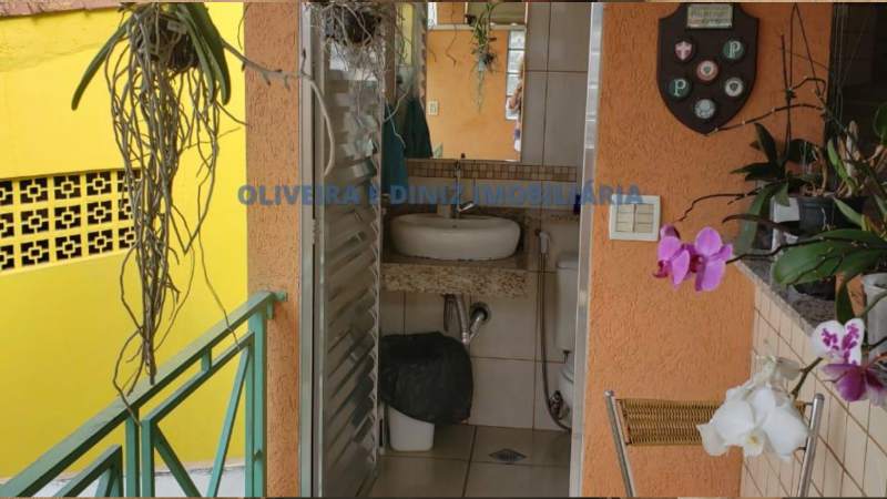 1189 - Sobrado c/4 Pavimentos Aceita Permuta Apto em Osasco