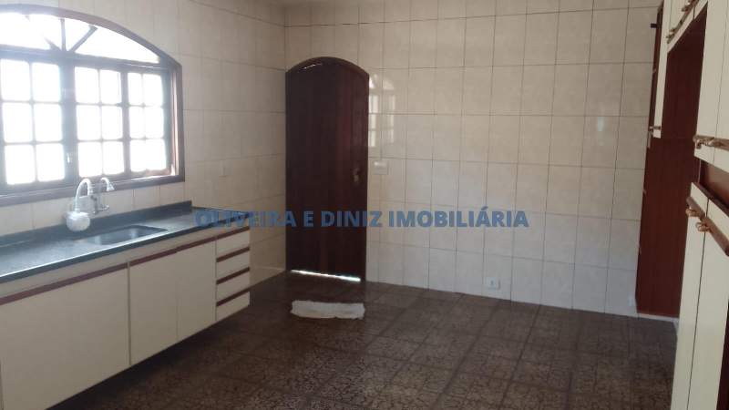 2352 - Sobrado em Pirituba, espaçoso, excelente local, 245m²