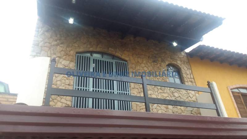 2261 - Sobrado em Osasco, bairro Jardim das Flores, espaçoso