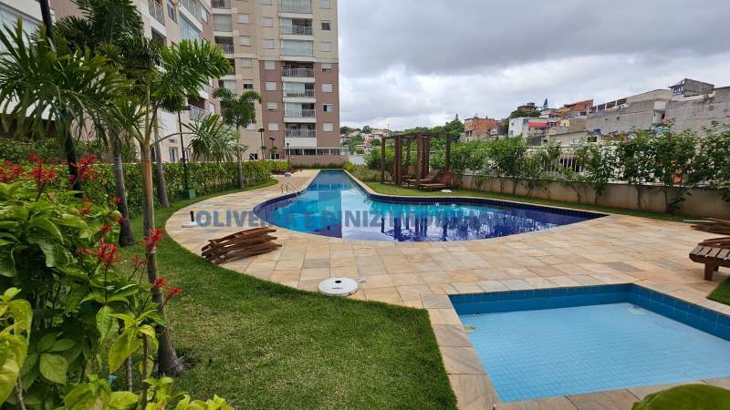 2310 - Apartamento em Osasco, bairro Jardim Roberto, 50m²