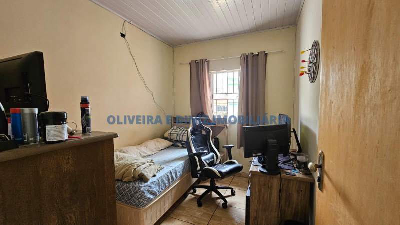 2309 - Sobrado no bairro Quitaúna, em Osasco,174m²,4 quartos