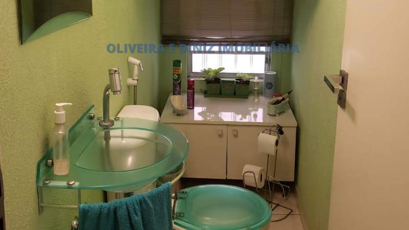 1189 - Sobrado c/4 Pavimentos Aceita Permuta Apto em Osasco