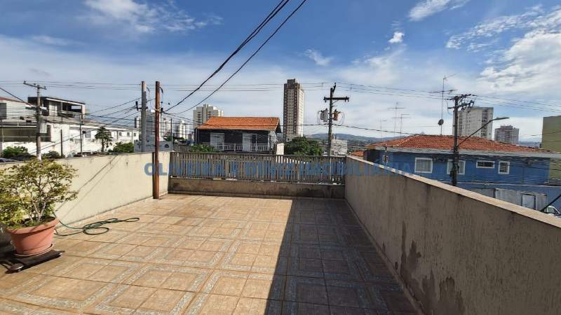 1136 - Sobrado em Osasco KM 18 muito bem localizado