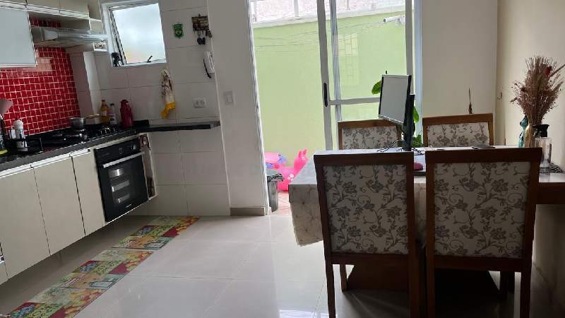 2367 Sobrado em condomínio fechado, bairro Quitaúna, Osasco