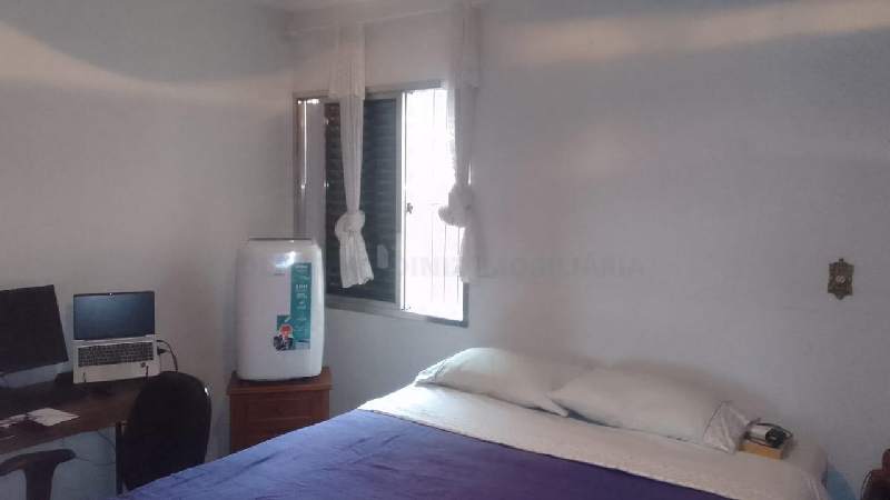 2378 Excelente Casa Assobradada à Venda no Bairro Pestana, Osasco