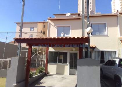 2319 Sobrado em condomínio fechado, bairro Conceição, Osasco