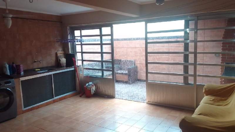 2378 Excelente Casa Assobradada à Venda no Bairro Pestana, Osasco
