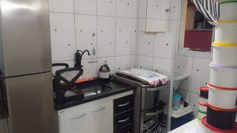 2377 Apartamento em Osasco, bairro Conceição, 43m²