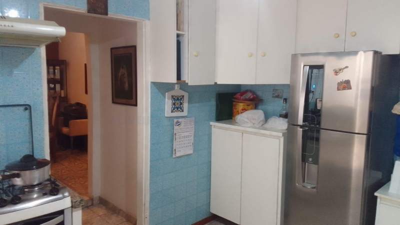 2381 Imóvel em Carapicuíba, são 2 casas independentes em terreno de 141,60m²