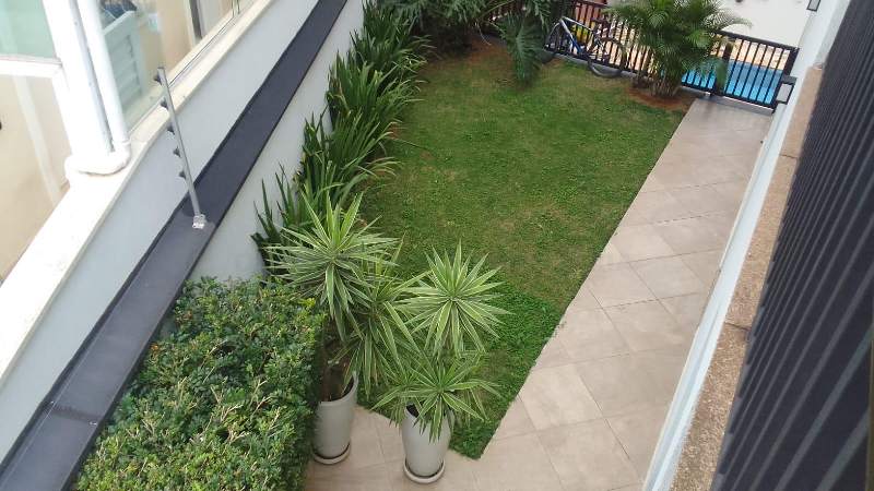 2380 Sobrado Exclusivo em Condomínio Fechado – Segurança