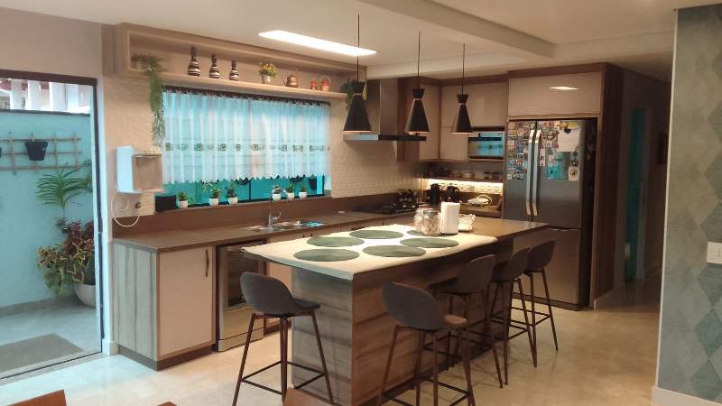 2380 Sobrado Exclusivo em Condomínio Fechado – Segurança