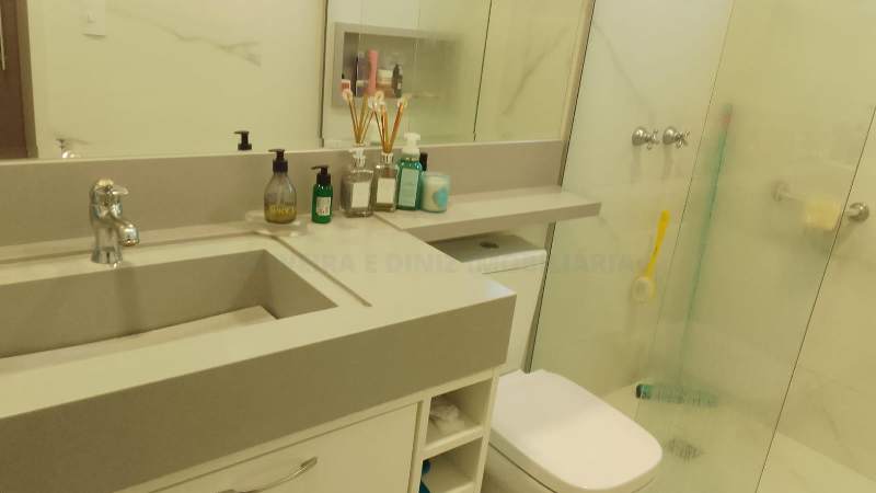 2380 Sobrado Exclusivo em Condomínio Fechado – Segurança