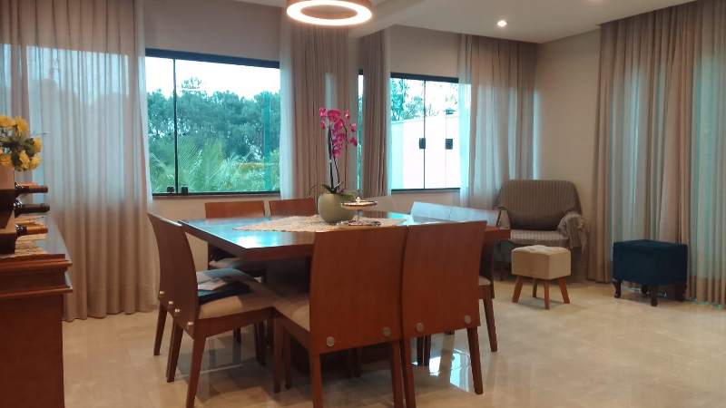 2380 Sobrado Exclusivo em Condomínio Fechado – Segurança