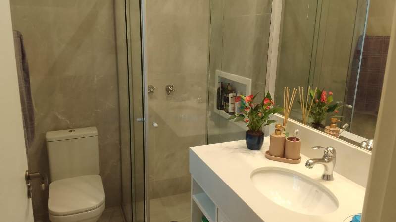 2380 Sobrado Exclusivo em Condomínio Fechado – Segurança