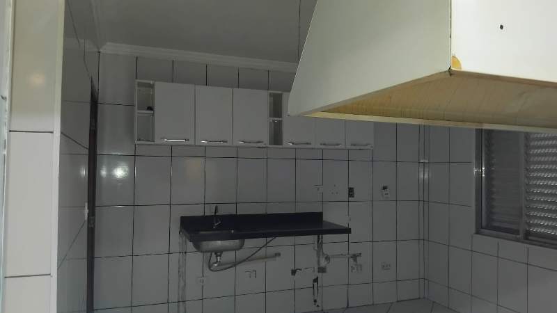 2383 Salão comercial para locação, no bairro Km 18, em Osasco