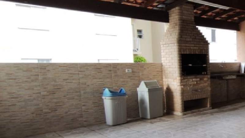 2384 Apartamento em Carapicuíba, no bairro Jardim Santa Tereza
