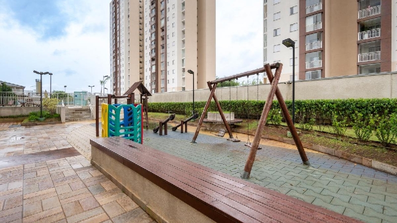 2404 Apartamento no bairro Jaguaré, 2 quartos, sendo 1 suíte