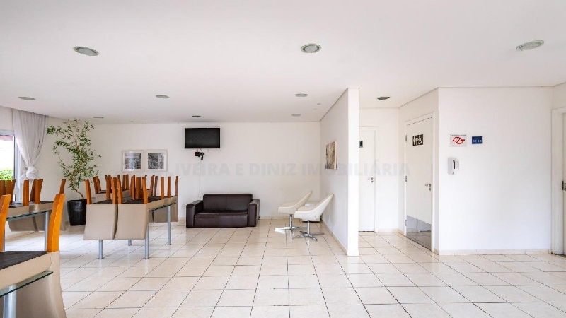 2404 Apartamento no bairro Jaguaré, 2 quartos, sendo 1 suíte