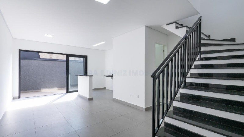 2401 Sobrado em condomínio fechado em Osasco, bairro Jardim