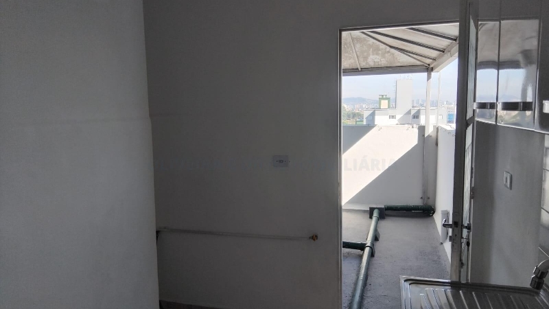 2398 Apartamento em Osasco, bairro Vila Osasco, 35m²