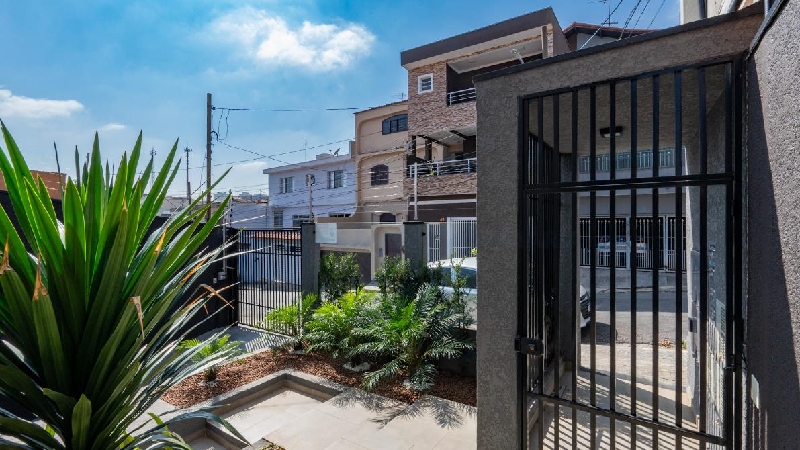 2402 Sobrado em condomínio fechado em Osasco, bairro Jardim