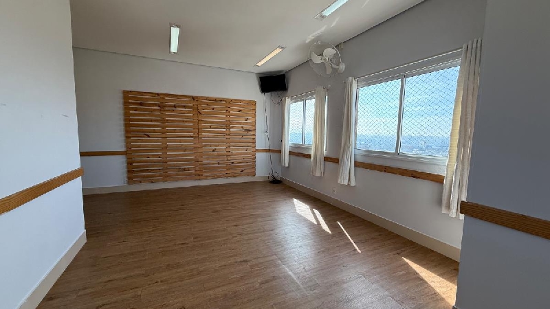 2399 Apartamento em Osasco, bairro Km 18, 2 quartos