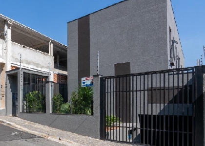 2402 Sobrado em condomínio fechado em Osasco, bairro Jardim