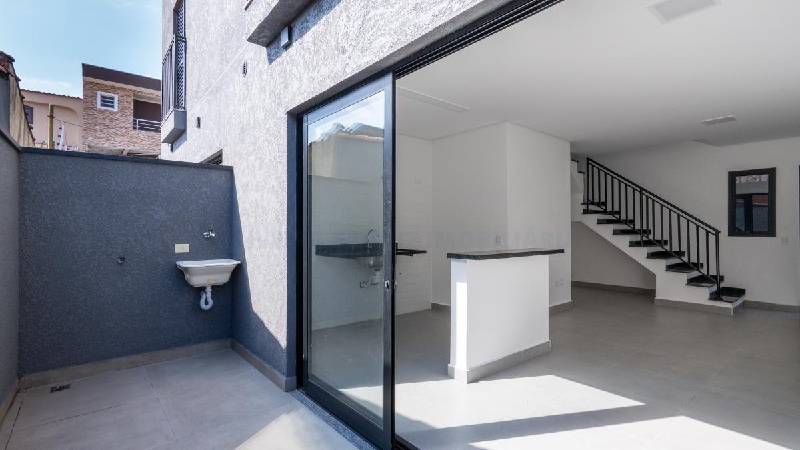 2402 Sobrado em condomínio fechado em Osasco, bairro Jardim