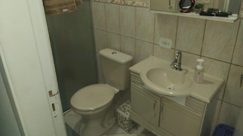 2416 Casa assobradada à venda,bairro Pestana