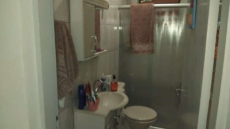 2416 Casa assobradada à venda,bairro Pestana