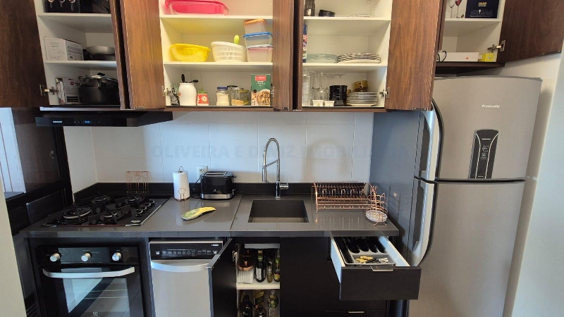 2413 Apartamento todo mobiliado (porteira fechada)lindíssimo