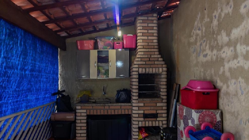 2414 Casa com 3 quartos,área gourmet.Ótima oportunidade 183m²