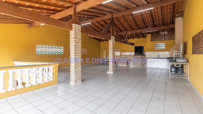 2447 Sobrado a venda no bairro Três Montanhas,Osasco, 225m²