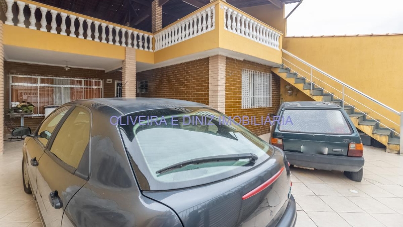 2447 Sobrado a venda no bairro Três Montanhas,Osasco, 225m²