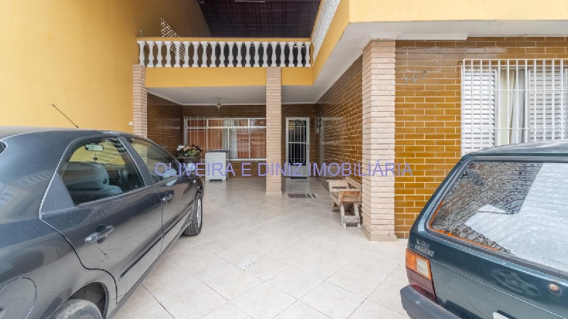 2447 Sobrado a venda no bairro Três Montanhas,Osasco, 225m²