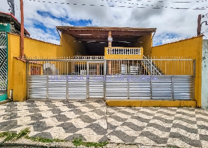 2447 Sobrado a venda no bairro Três Montanhas,Osasco, 225m²