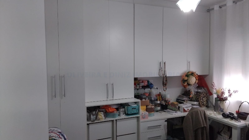 2443 Apartamento no melhor do Km 18, Osasco, 50m²
