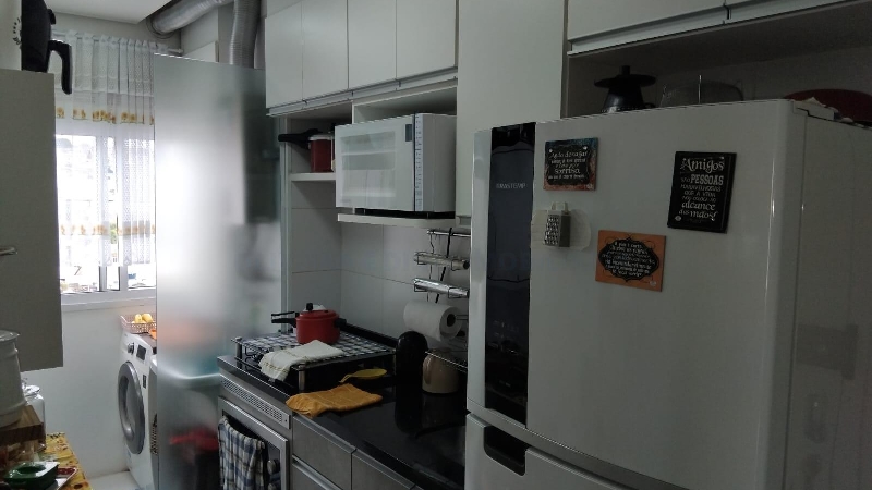 2443 Apartamento no melhor do Km 18, Osasco, 50m²