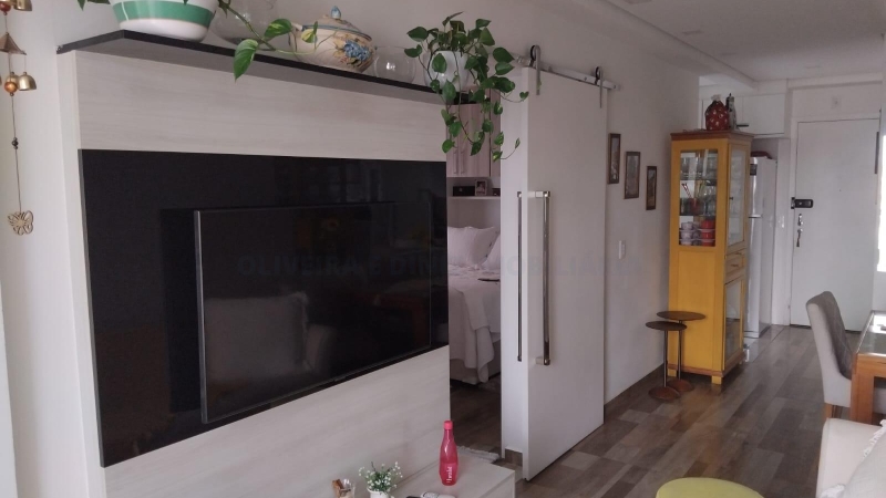 2443 Apartamento no melhor do Km 18, Osasco, 50m²