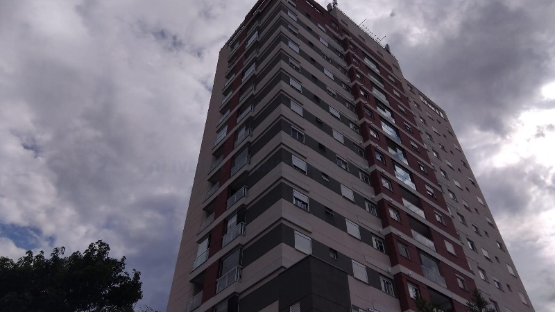 2443 Apartamento no melhor do Km 18, Osasco, 50m²